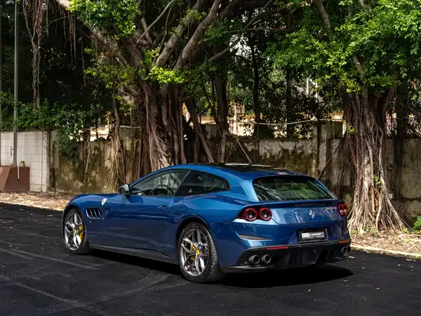Ferrari GTC4Lusso 2018