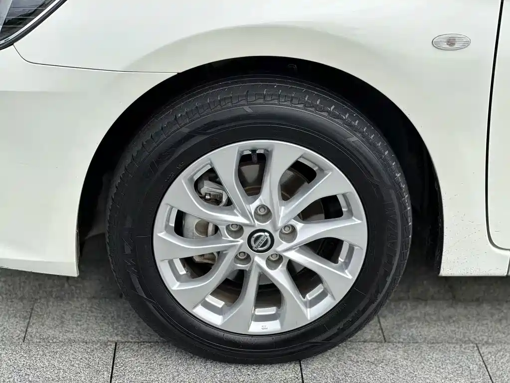 Nissan Sylphy 2023 — фото 16
