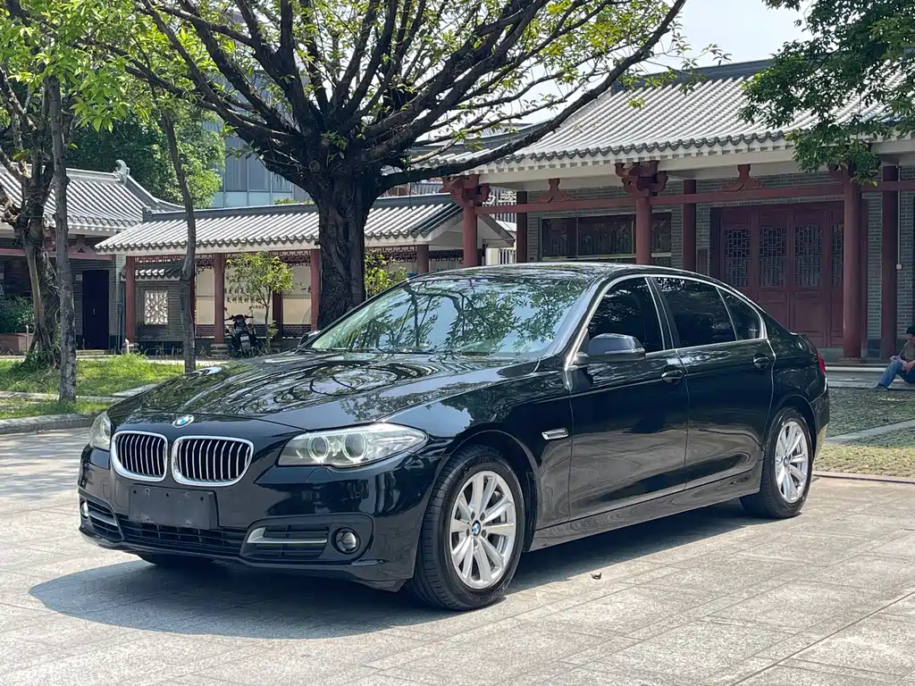 BMW 5 Series 2016