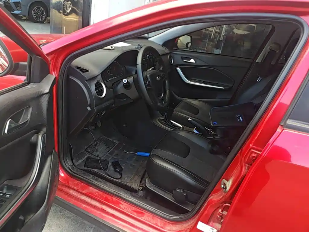 Chery Tiggo 3x 2018 — фото 15