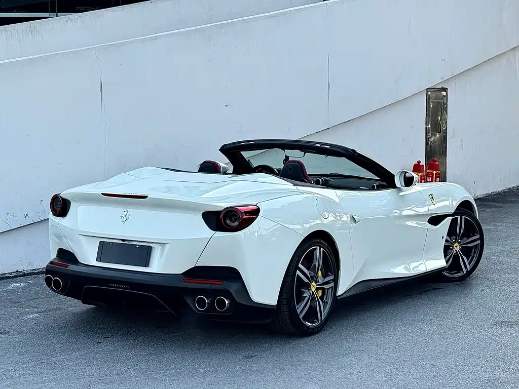 Ferrari Portofino 2019 — фото 3