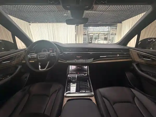 Audi Q7 2022