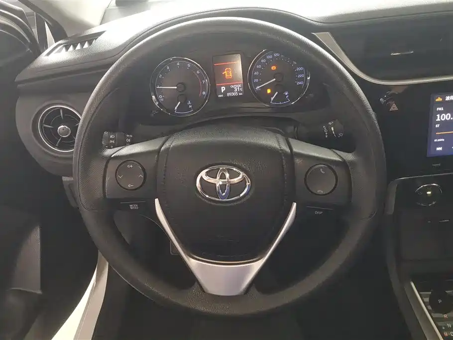 Toyota Corolla 2019 — фото 15