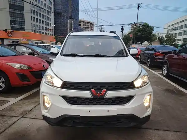 Wuling Hongguang S3 2018
