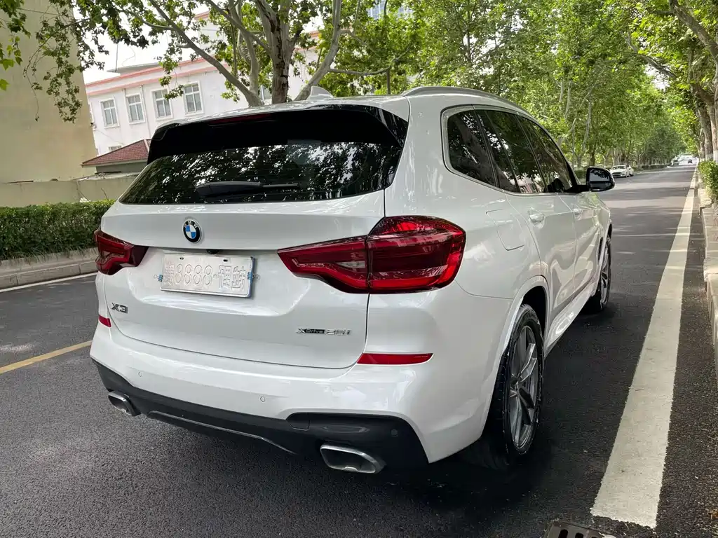 BMW X3 2021 — фото 9