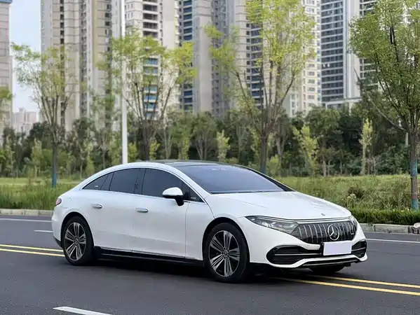 Mercedes-Benz EQS 2023