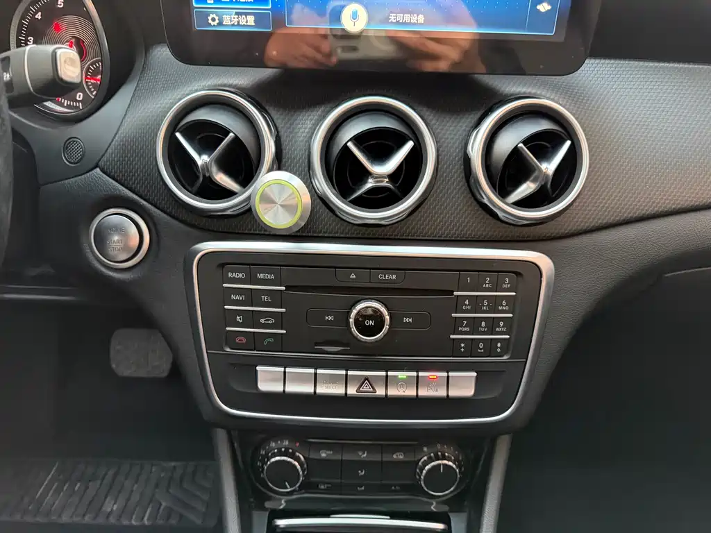 Mercedes-Benz GLA 2018 — фото 10