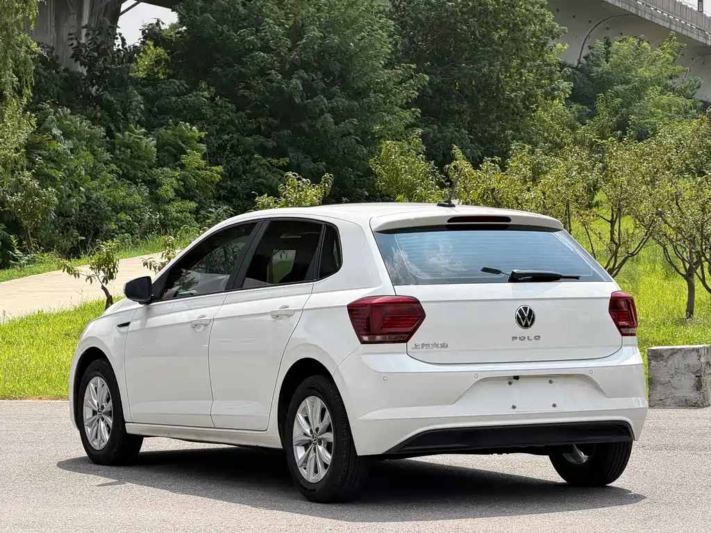 Volkswagen Polo 2021