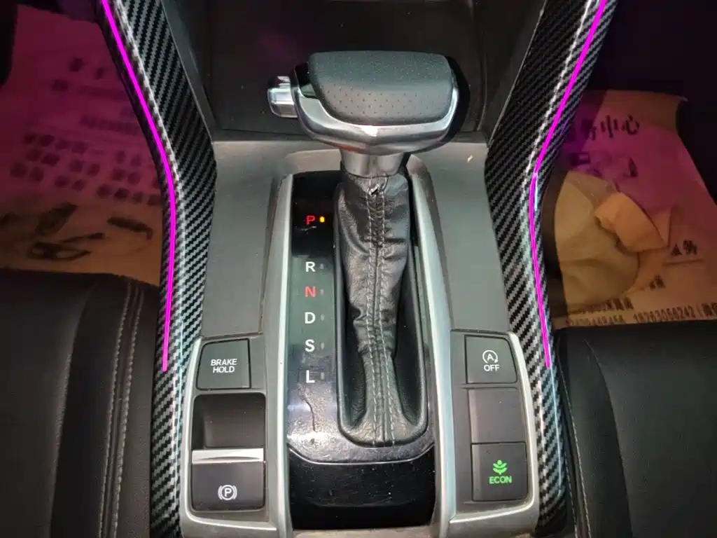 Honda Civic 2020 — фото 14