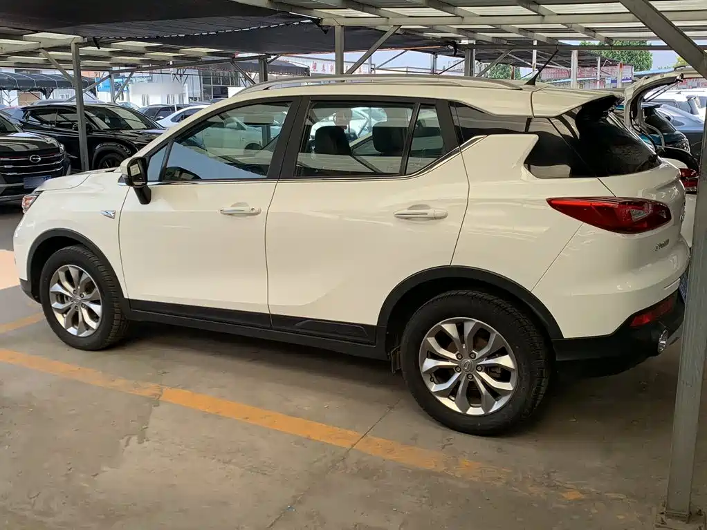 GAC Motor Trumpchi GS3 2019 — фото 12