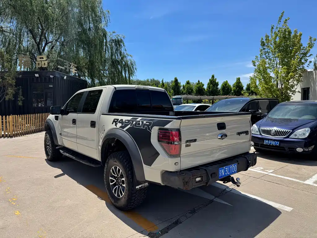Ford F-150 Raptor 2014 — фото 7