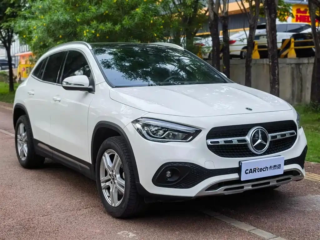 Mercedes-Benz GLA 2023 — фото 3