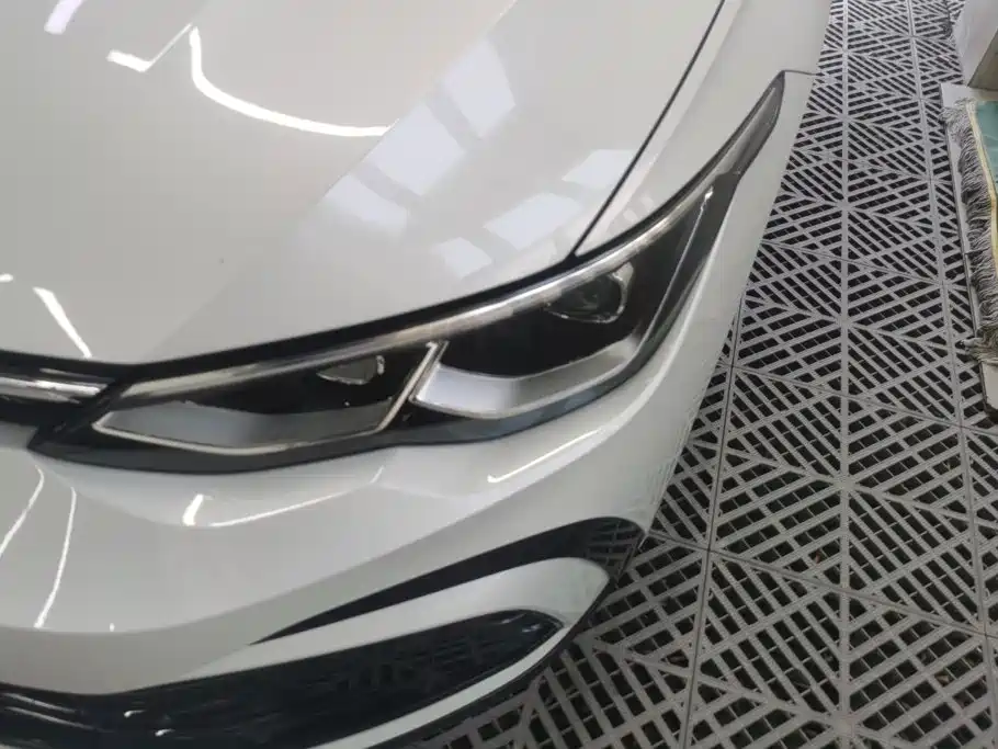 Volkswagen Golf 2023
