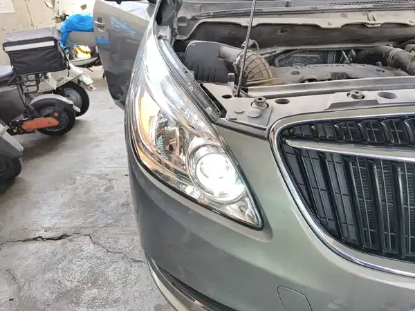 Buick GL8 2019