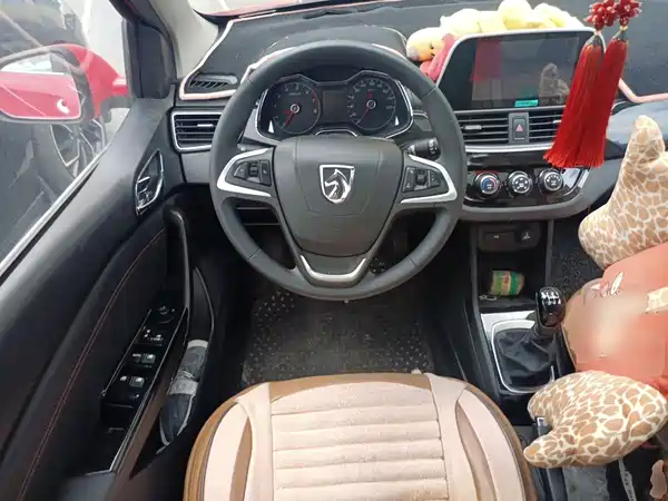 Baojun 310 2016