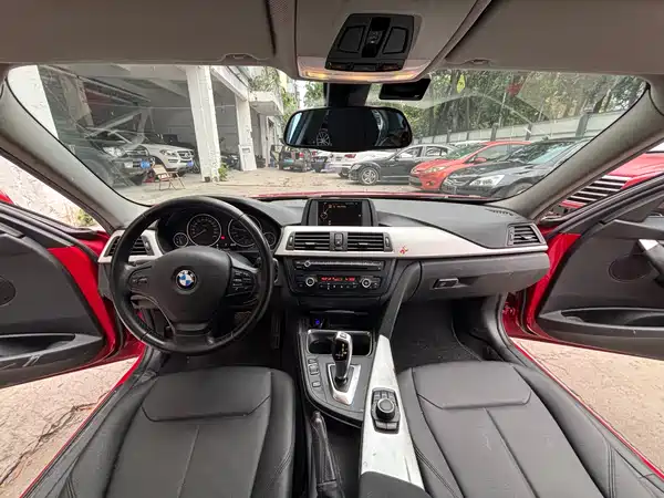 BMW 3 Series 2015