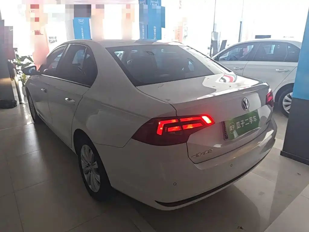 Volkswagen Bora 2023