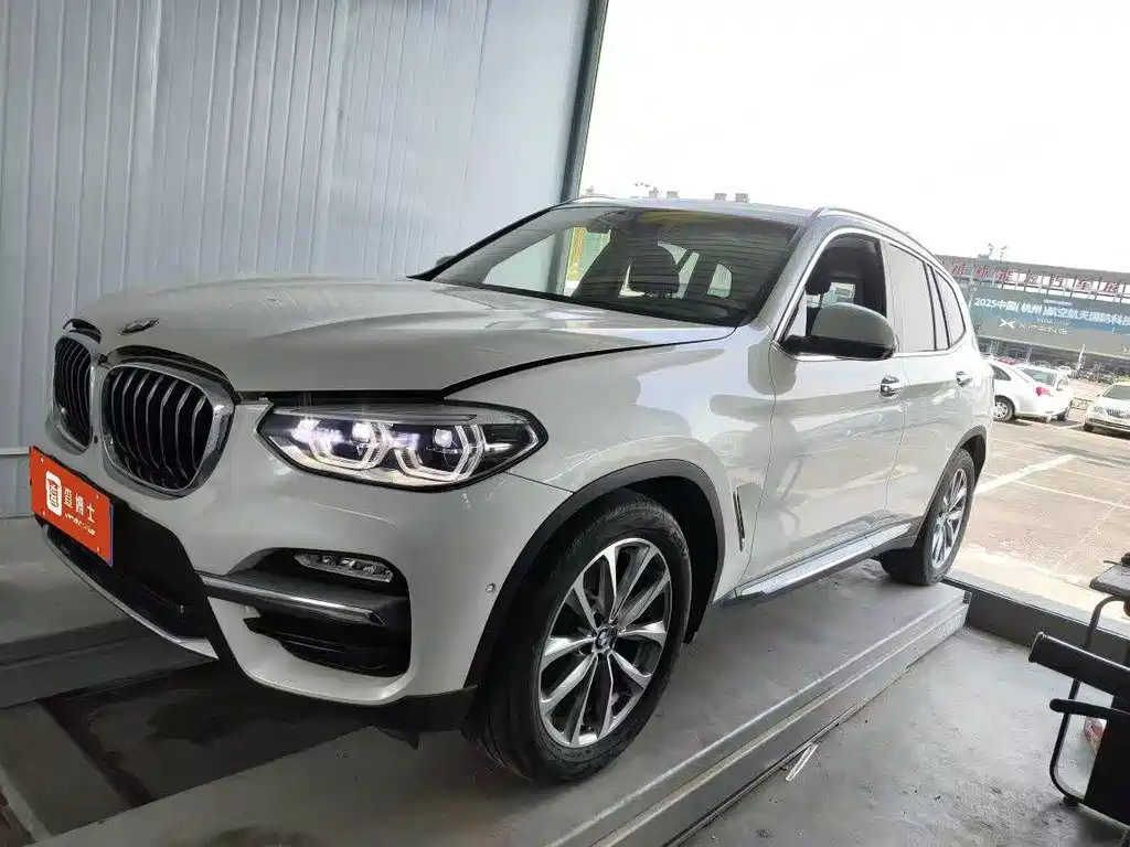 BMW X3 2019