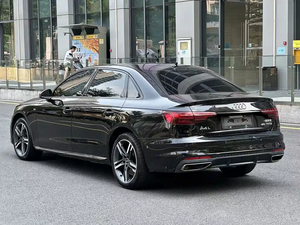 Audi A4L 2022