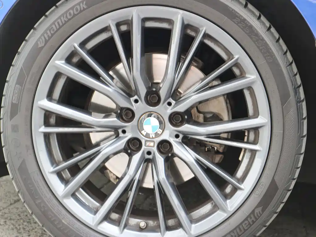BMW 3 Series 2021 — фото 14