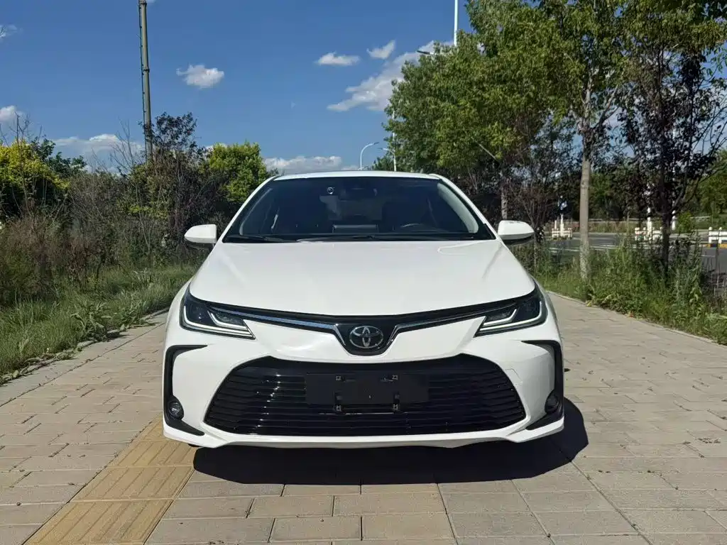 Toyota Corolla 2022 — фото 23