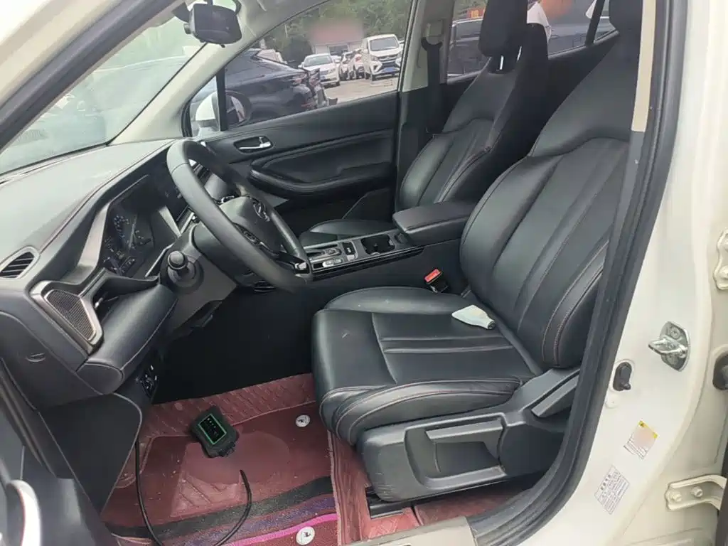 GAC Motor Trumpchi GS4 2020 — фото 15