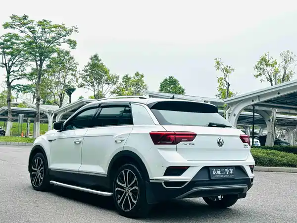 Volkswagen T-Roc 2019