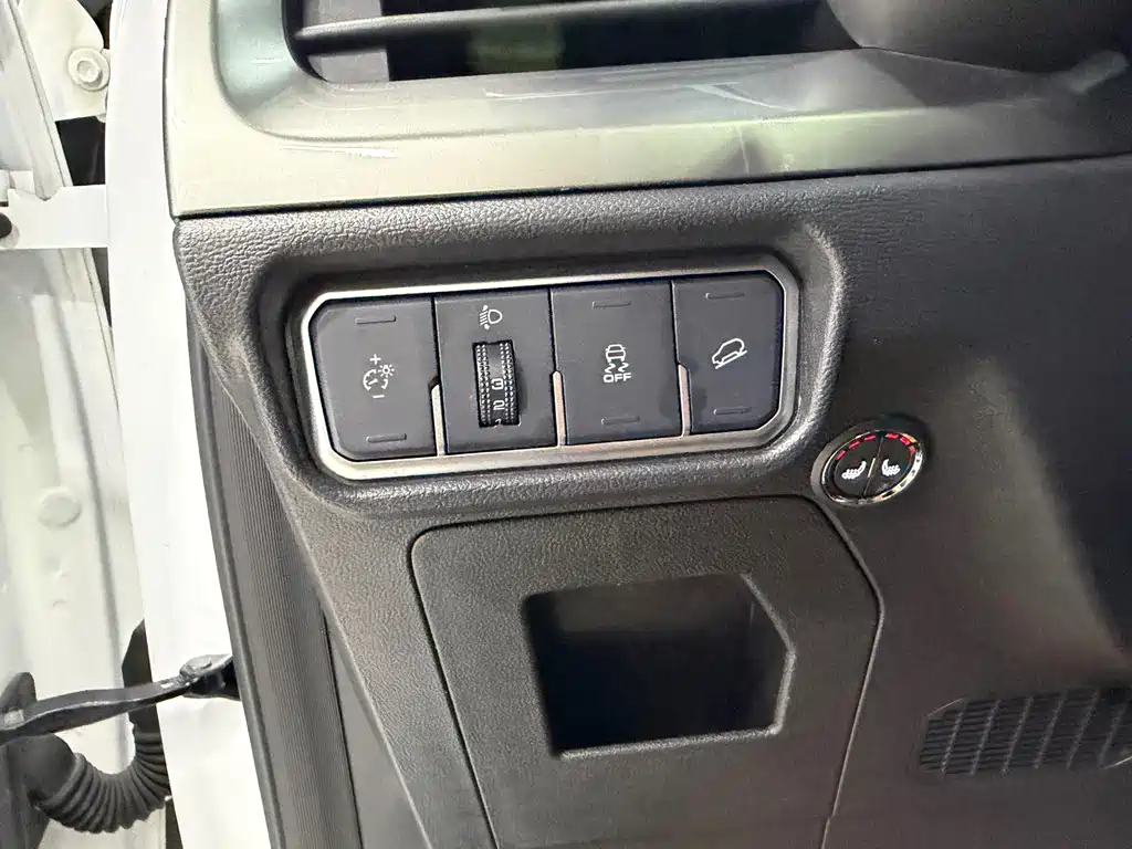 Haval H6 2022 — фото 10