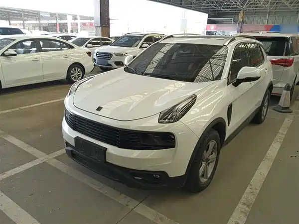 Lynk & Co 01 2019