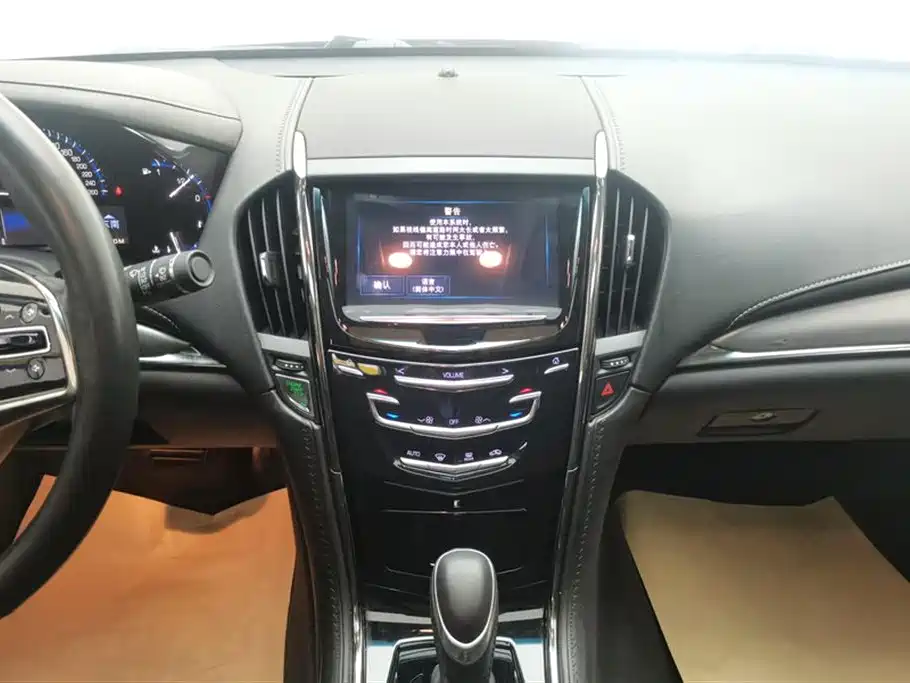 Cadillac ATS-L 2016 — фото 13