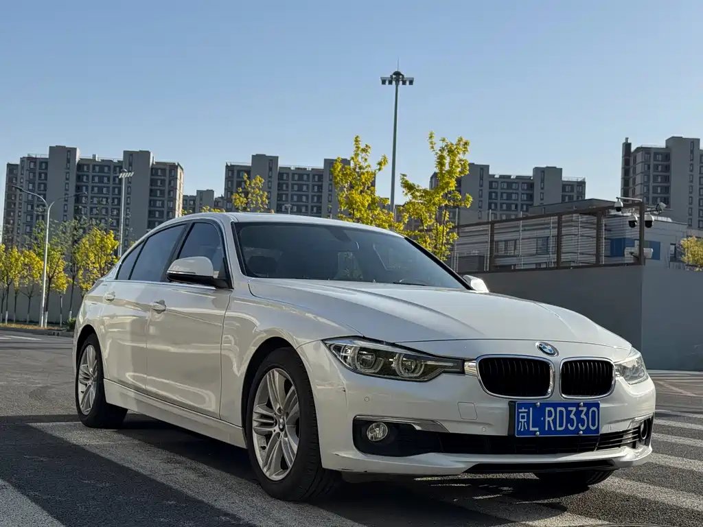 BMW 3 Series 2017 — фото 3
