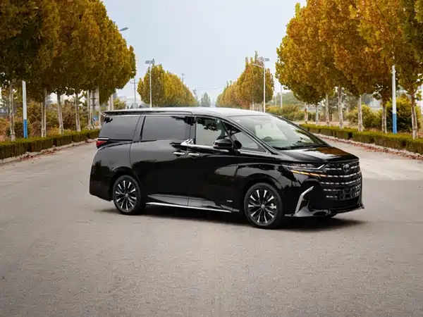 Toyota Alphard 2025