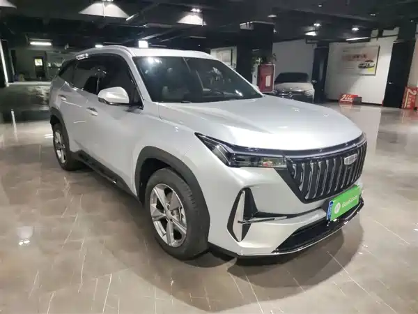 Geely Boyue L 2025
