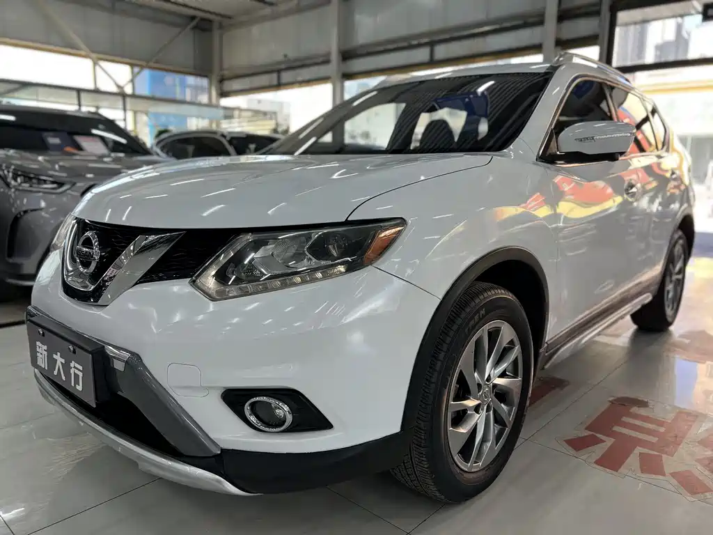 Nissan X-Trail 2017 — фото 1