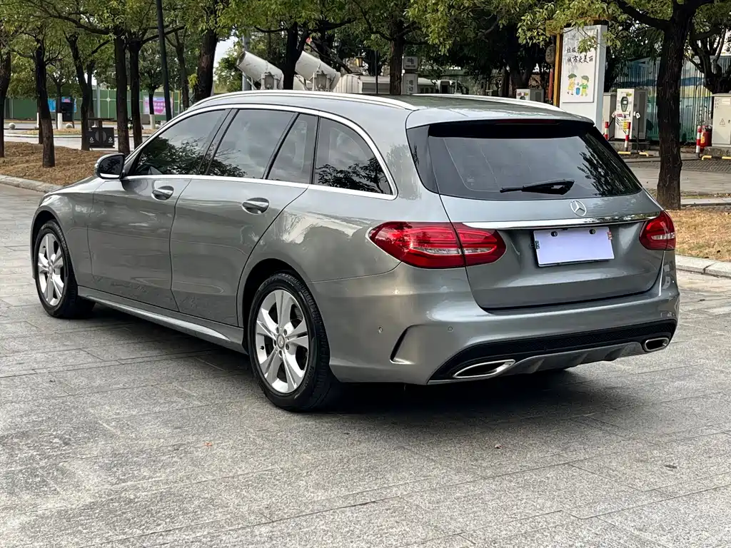 Mercedes-Benz C-Class 2016