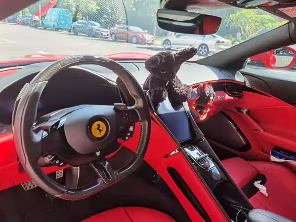 Ferrari Roma 2021