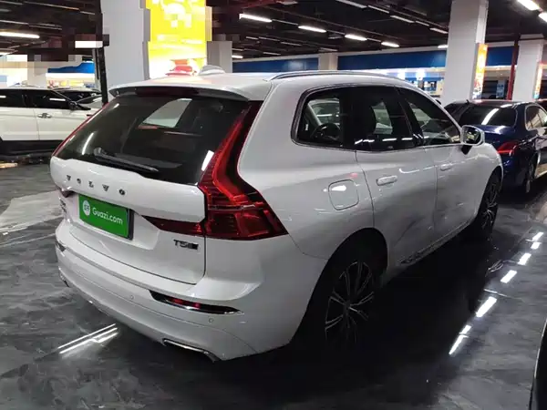 Volvo XC60 2020