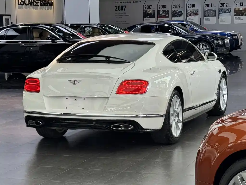 Bentley Continental 2018 — фото 6