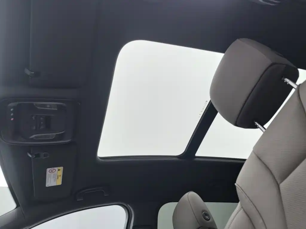 Buick Envision Plus 2023 — фото 14