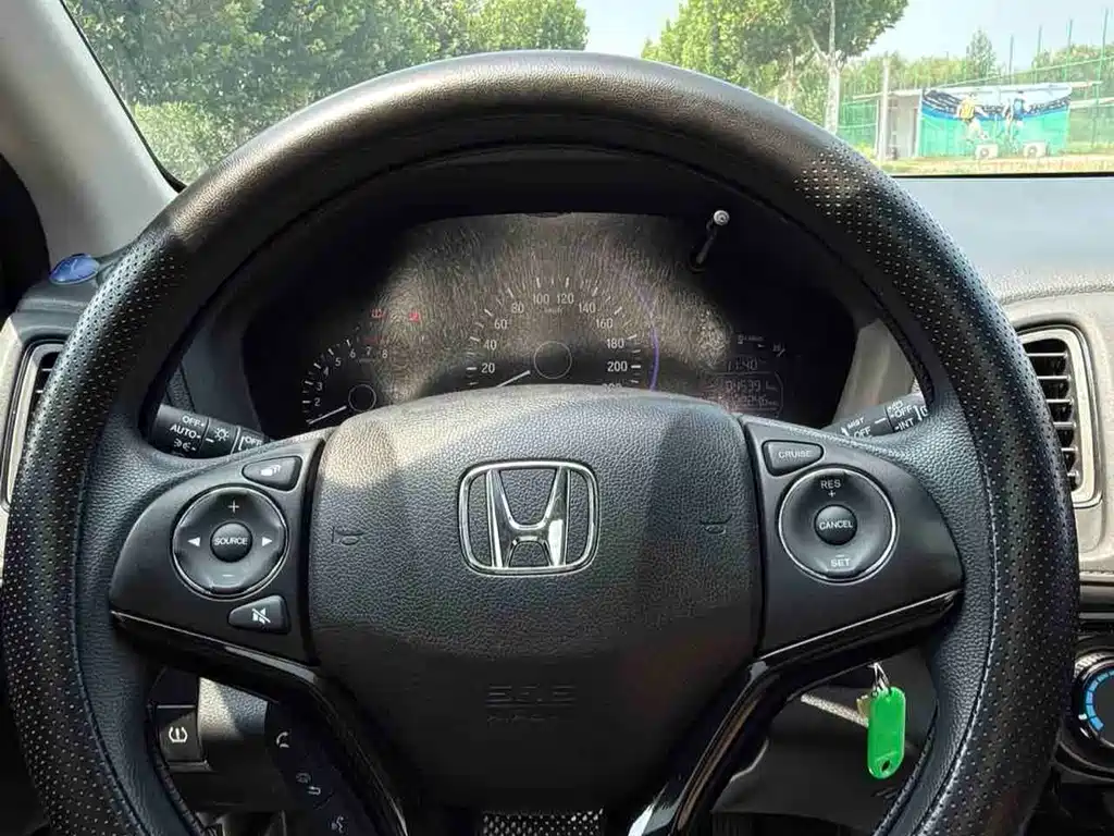 Honda Vezel 2022 — фото 13