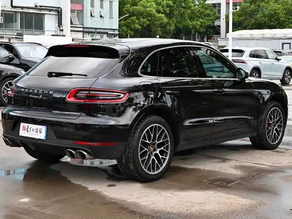 Porsche Macan 2014