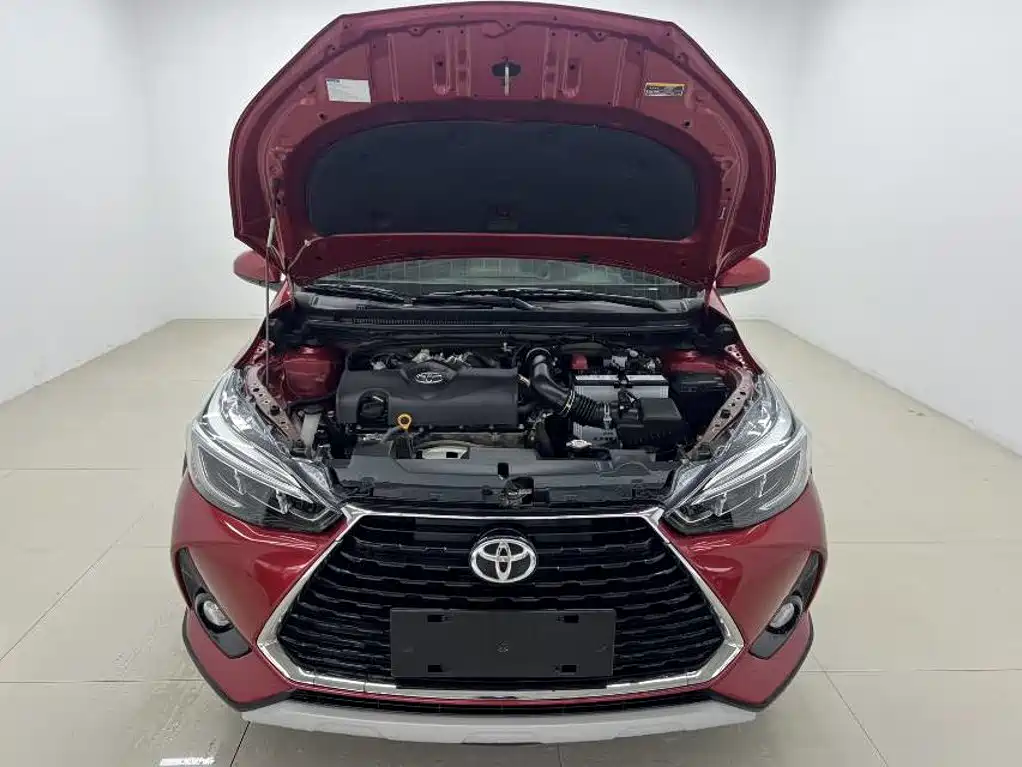 Toyota Yaris L 2022