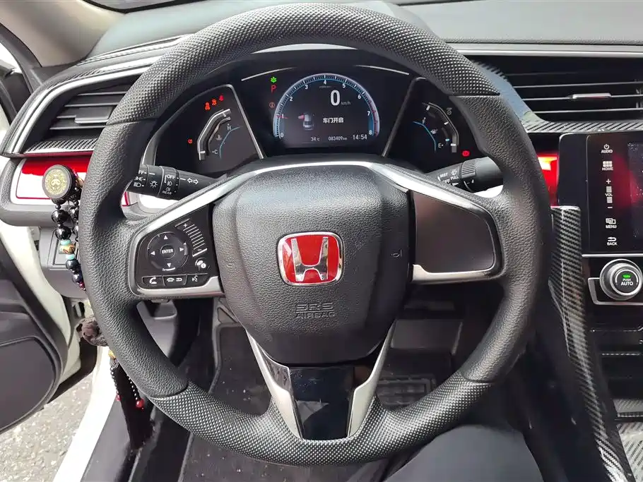 Honda Civic 2018 — фото 15