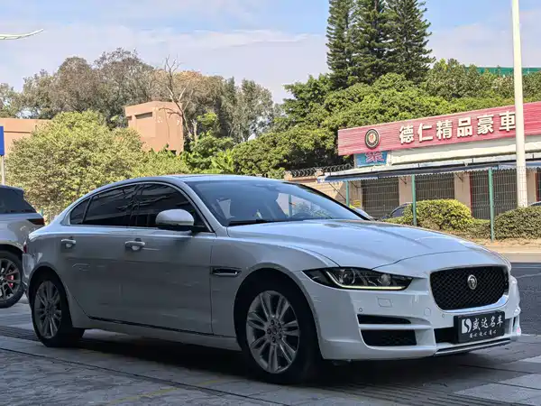 Jaguar XEL 2019