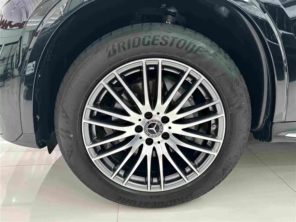 Mercedes-Benz GLC 2024