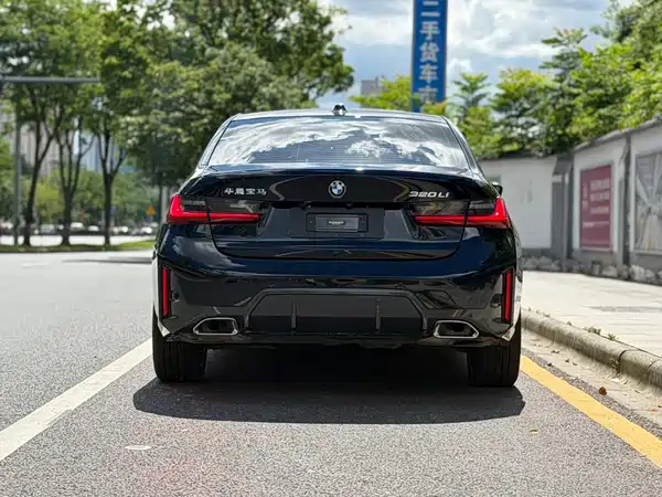 BMW 3 Series 2023
