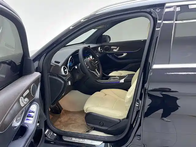 Mercedes-Benz GLC 2021 — фото 12