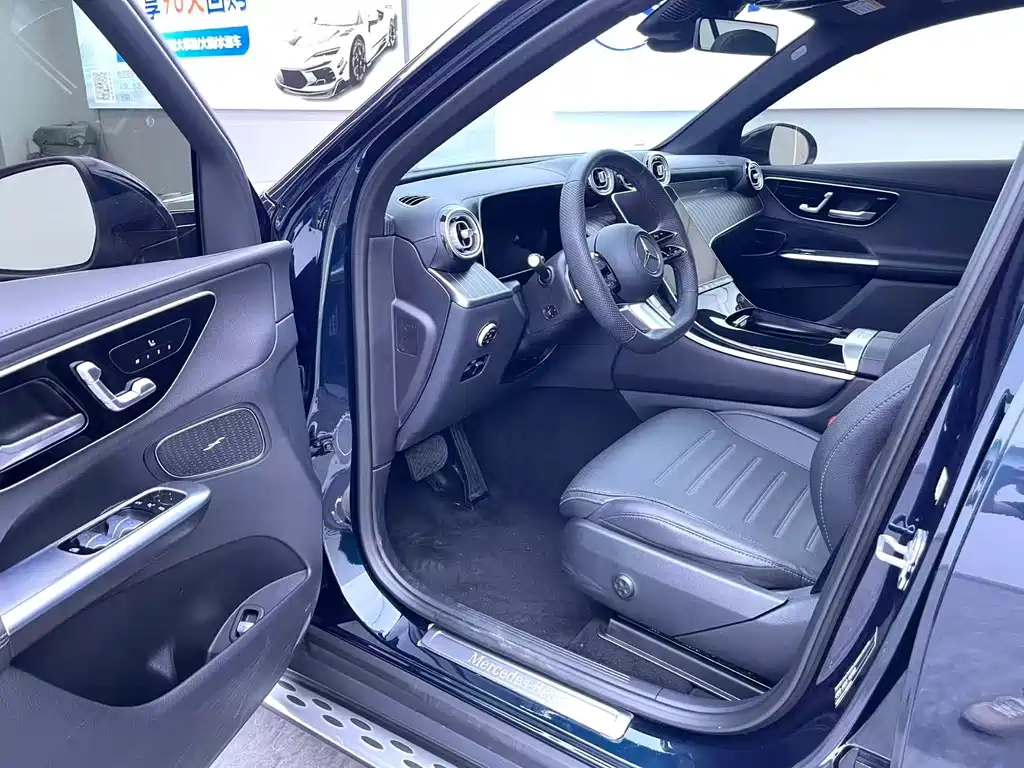 Mercedes-Benz GLC 2024