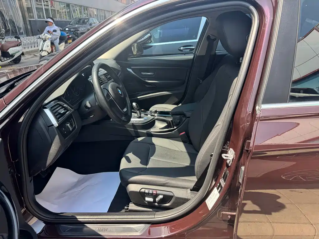 BMW 3 Series 2017