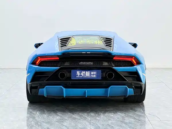 Lamborghini Huracan 2021